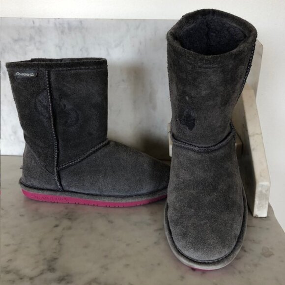 BEARPAW Emma Suede Gray Boots Unisex Youth 2 - Picture 1 of 16